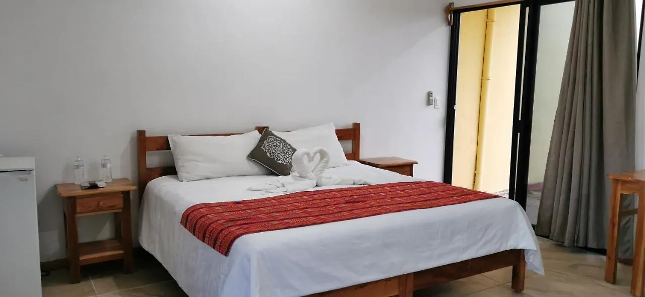 Hotel Iker 툴룸