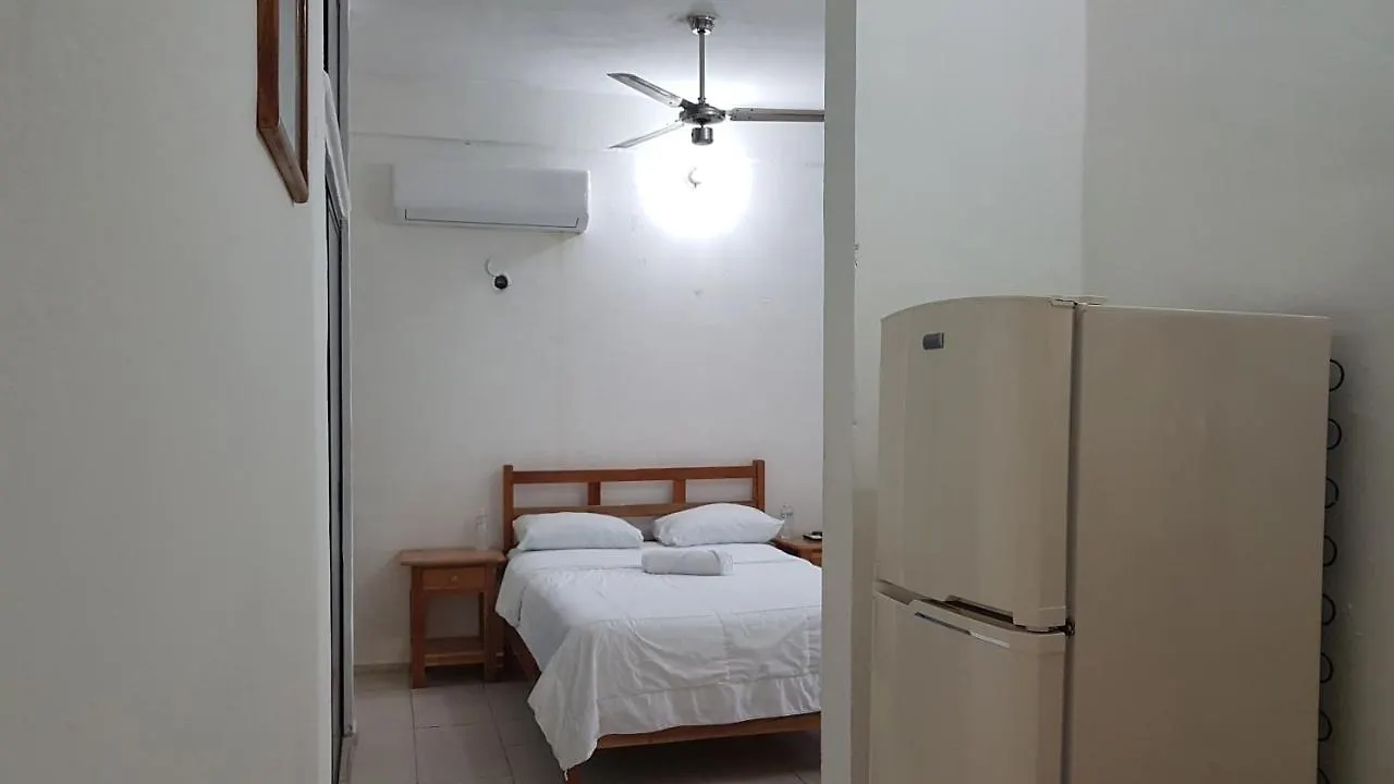 Hotel Iker 툴룸 3*,