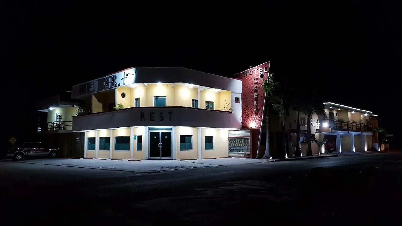 Hotel Iker 툴룸