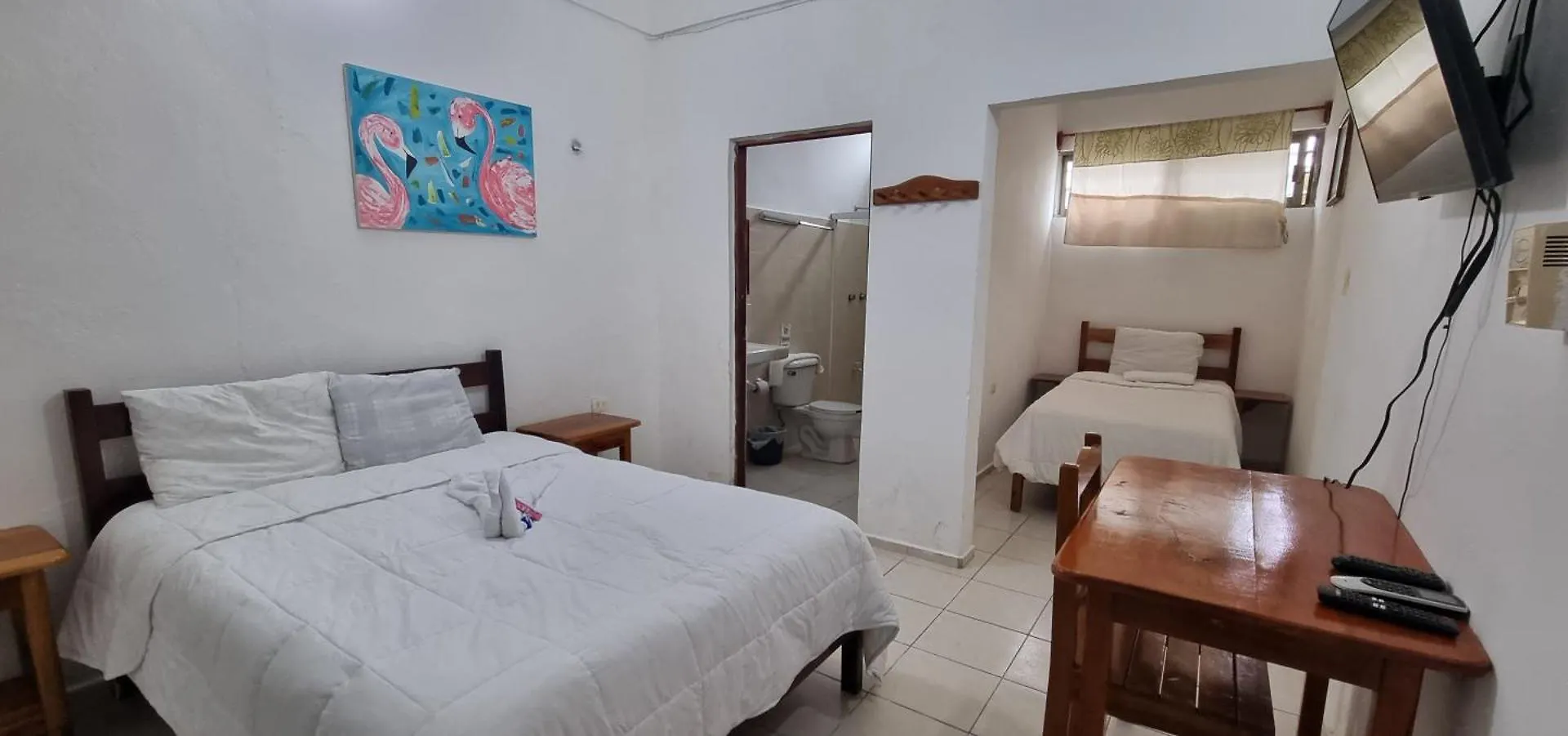 Hotel Iker تولوم 3*,